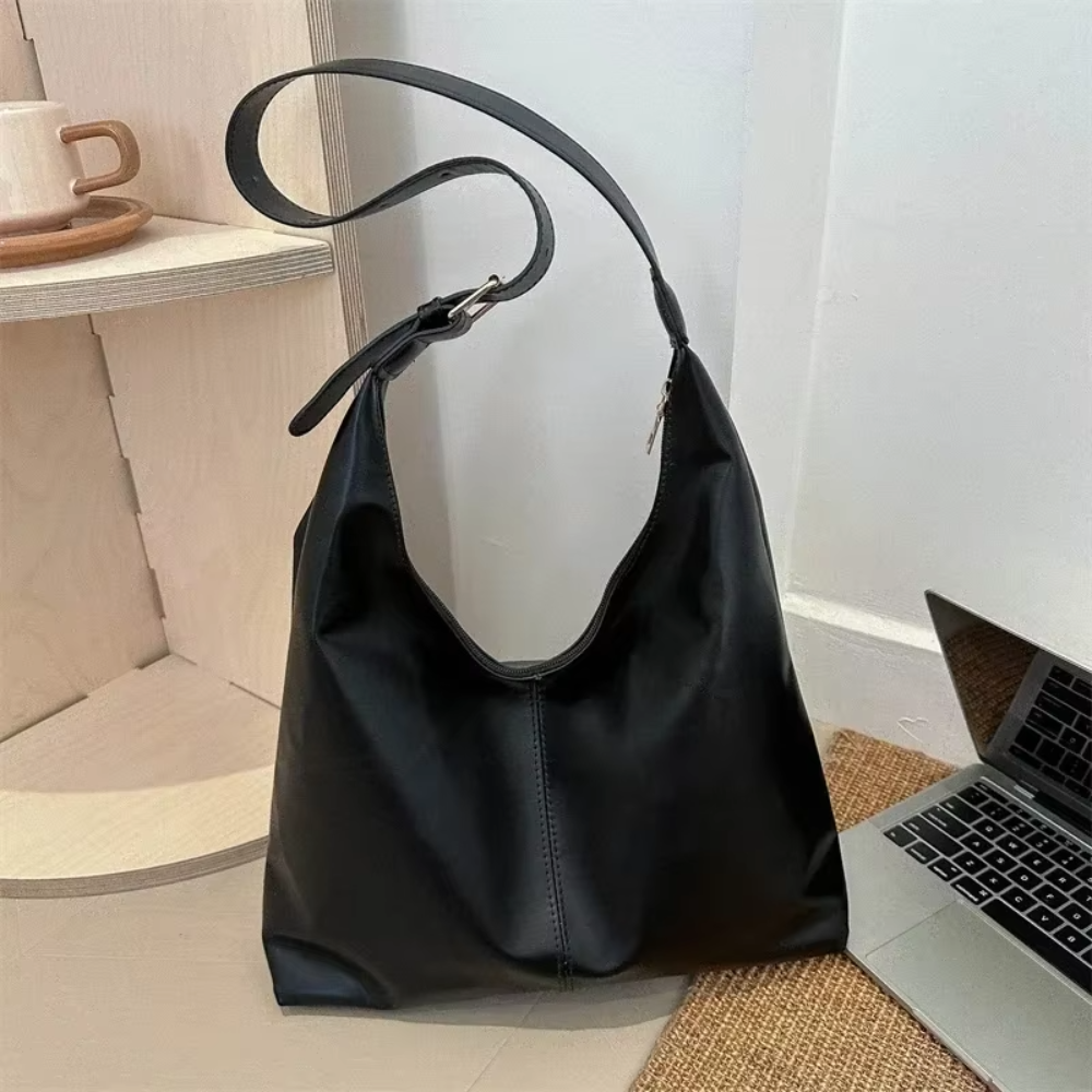 Berlin | The Relaxed Tote