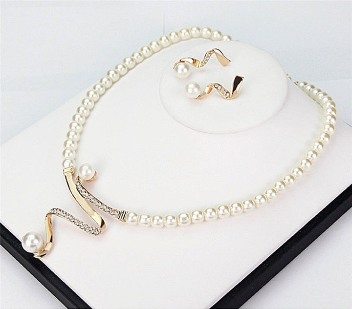 Classic Luminous Necklace & Earring Set