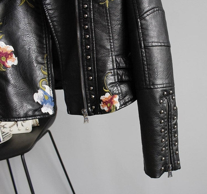 Smooth Chill | Black Floral Night Jacket