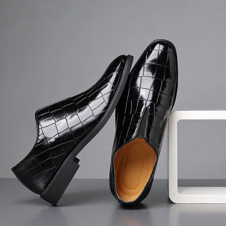 Halo-13 | Manhattan Slip-On