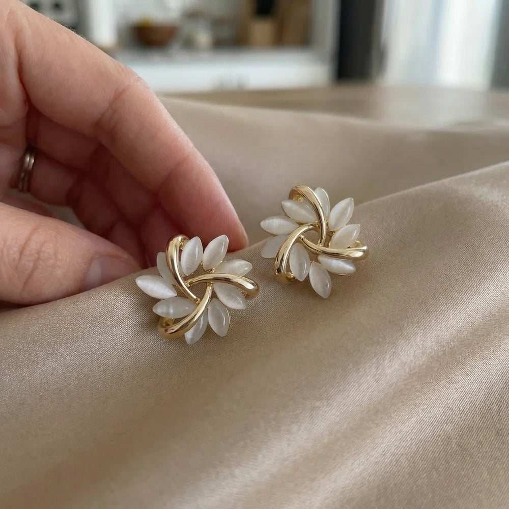 <h2>Our customers tell it better than us:</h2>